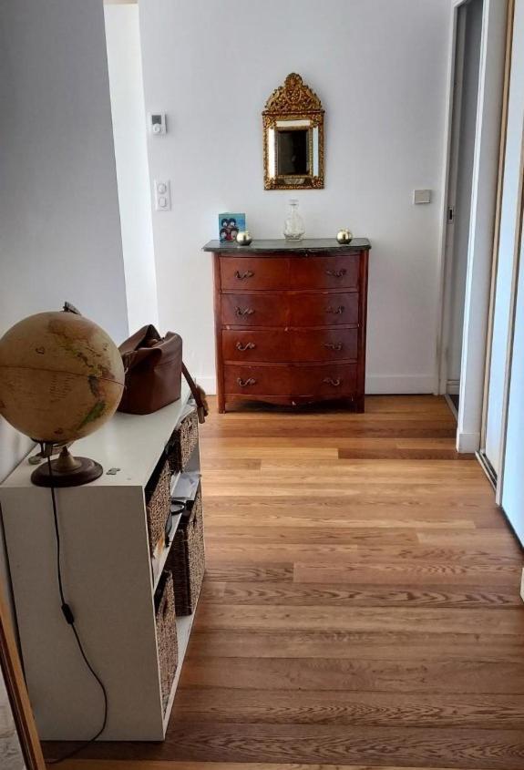 Lit 2 Personnes Dans Du Logeur Homestay *