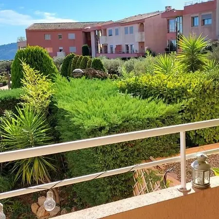 Chambre Lit 2 Personnes Dans Appartement Du Logeur Mandelieu Buitenkant foto
